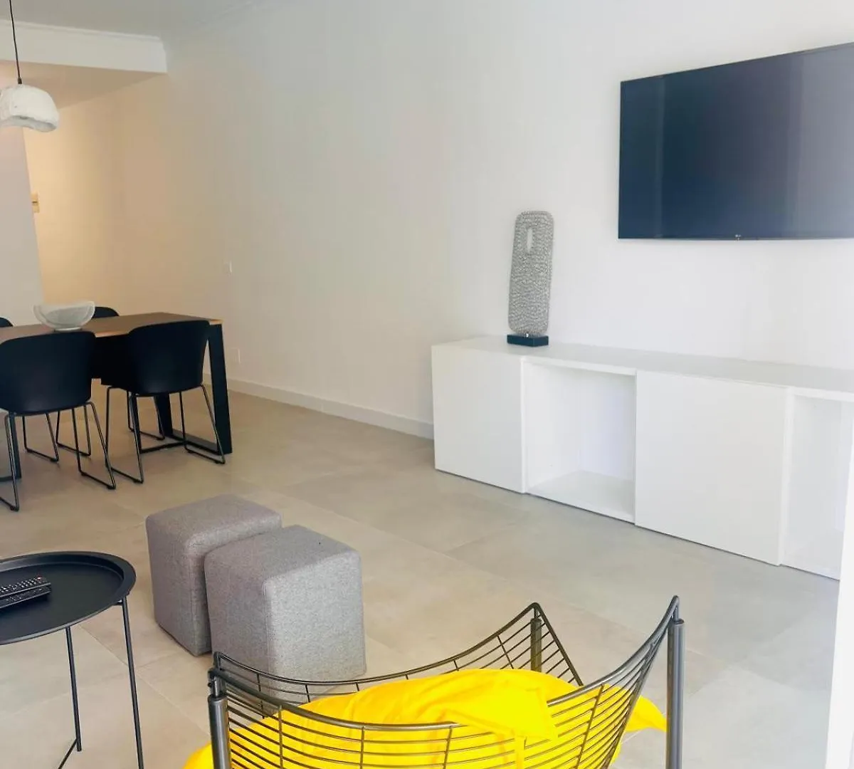 סן מיגל דה אבונה Apartamento Caluca 0*, סן מיגל דה אבונה ספרד